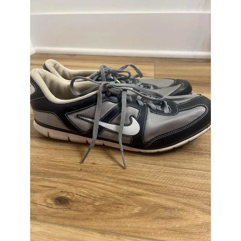 Vtg Nike Oceania NM Shoes WM Size 7.5 Gray Navy Mesh Athletic‎ Running Sneakers